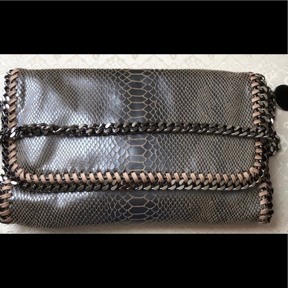Stella McCartney Handbags - HP💕Stella McCartney Falabella Bag - like new